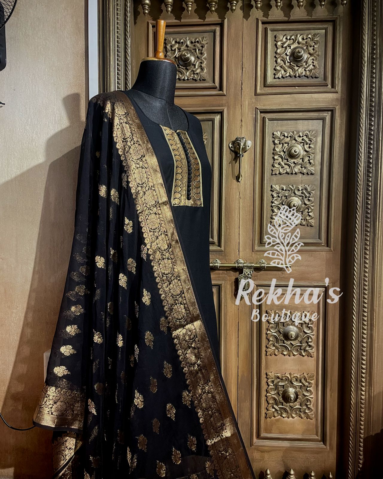 BLACK SLUB SILK TEXTURED WITH BLACK GEORGETTE