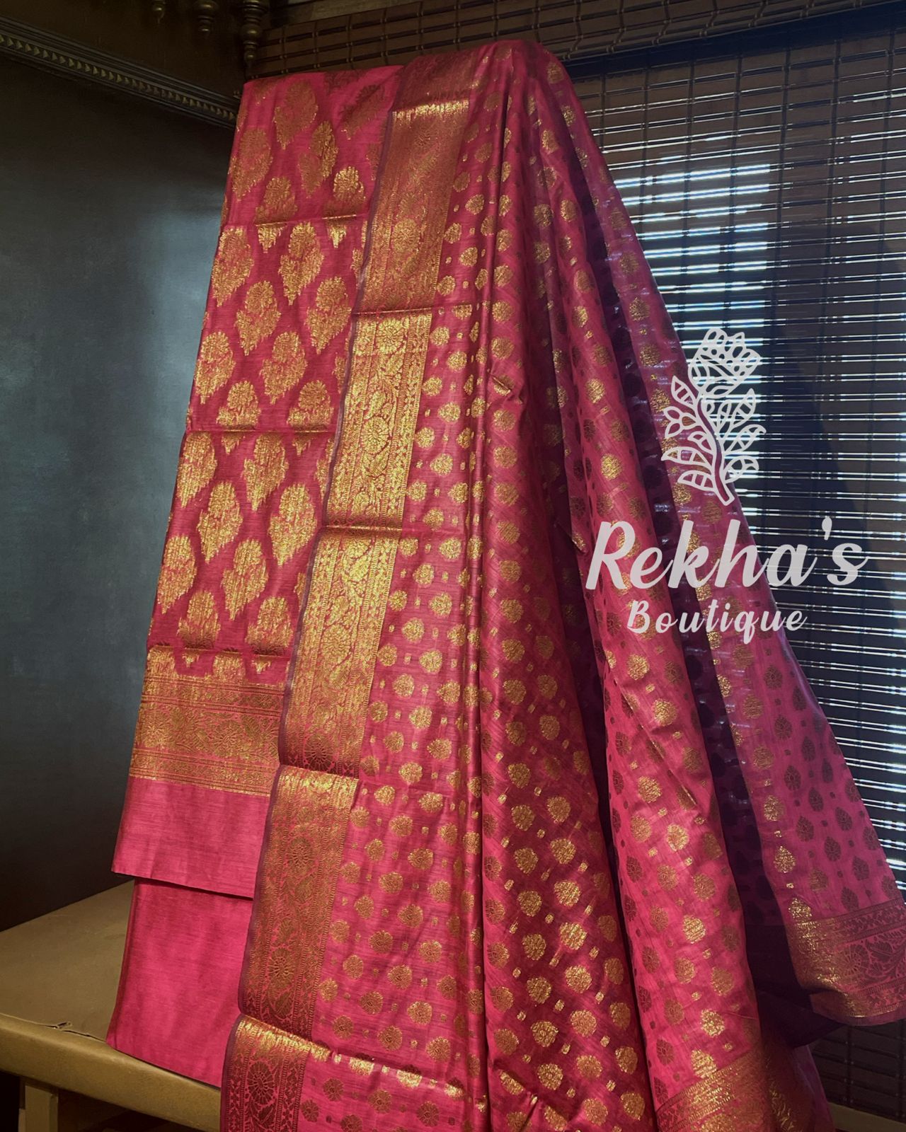 🌺⚜️ PINK BENARES GOLD WOVEN BROCADE  ⚜️🌺