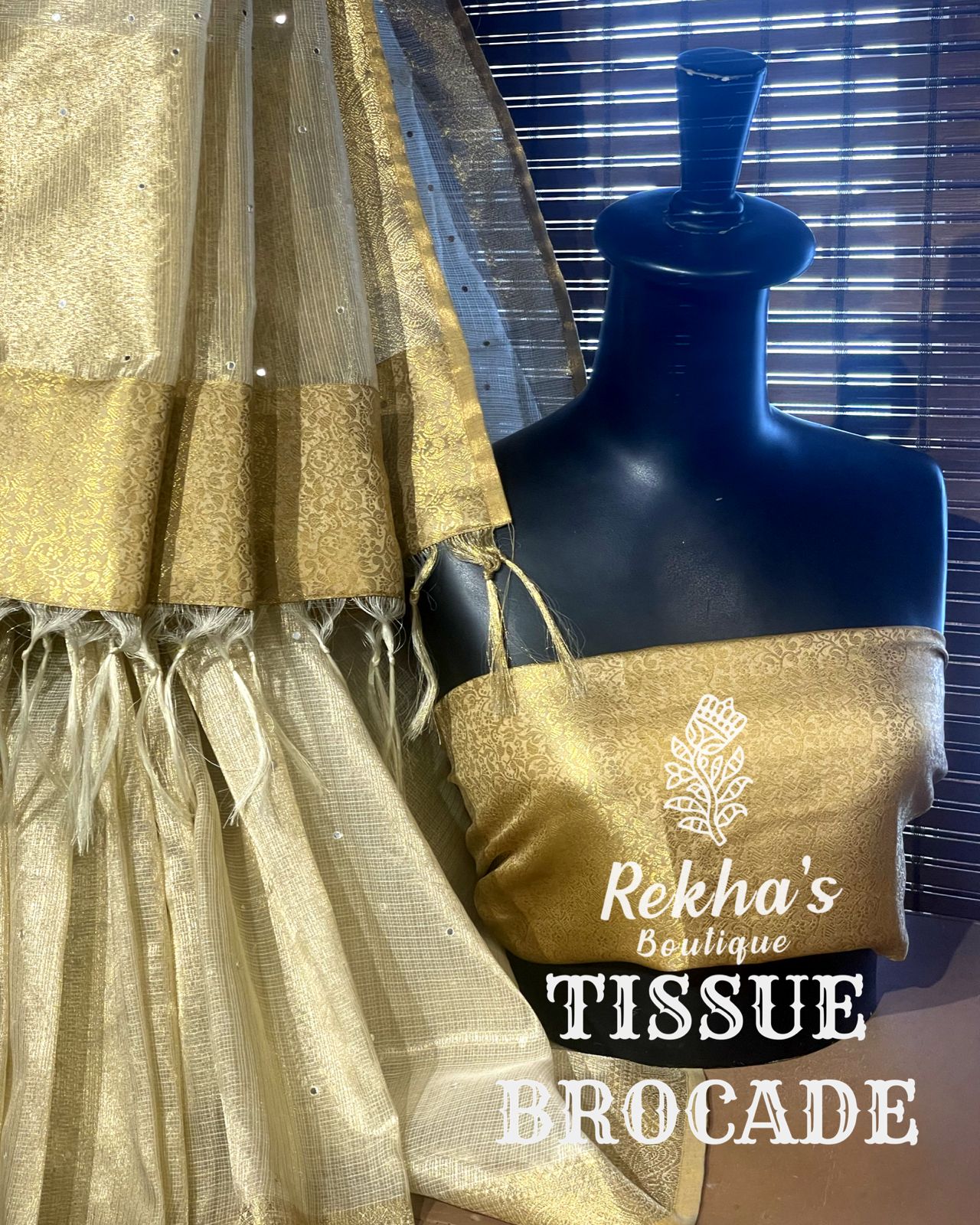 ⚜️ CREAM GOLD TISSUE WITH HAND MIRROR WORK ⚜️